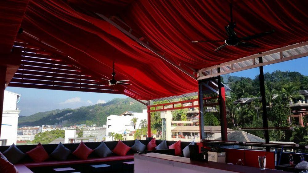 Sharaya Patong Hotel Екстериор снимка